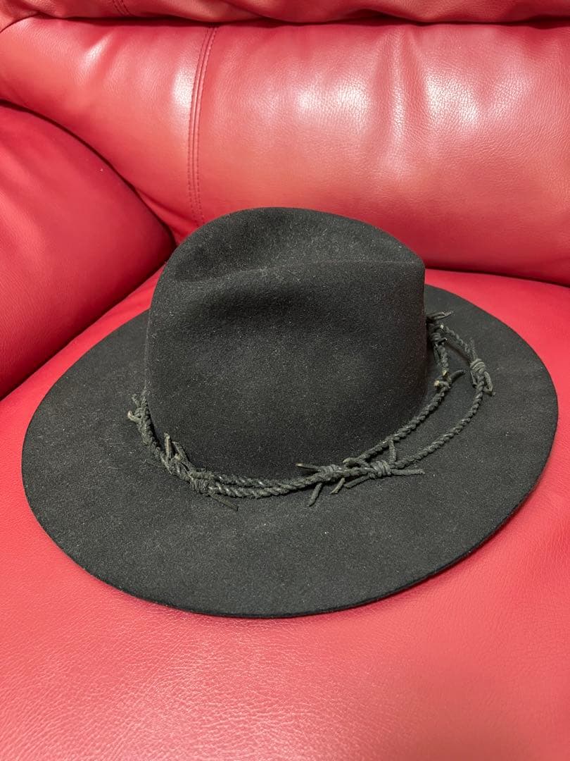 backlash バックラッシュ　ハット