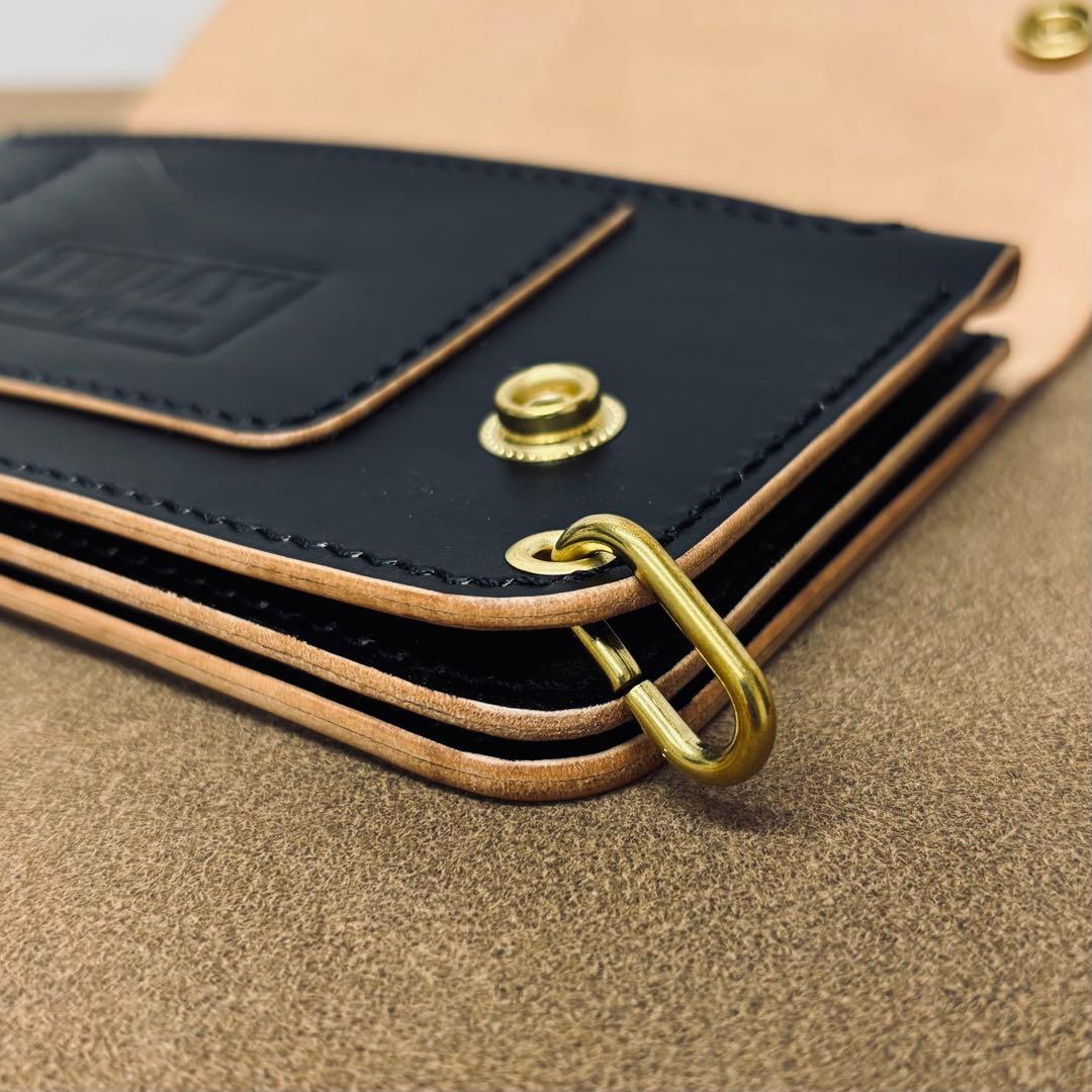 【鳴島】ホースハイド　トラッカーウォレット　黒　茶心　3層　alps