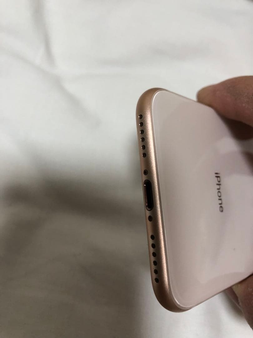 携帯電話本体 Apple iPhone 8 64 gb