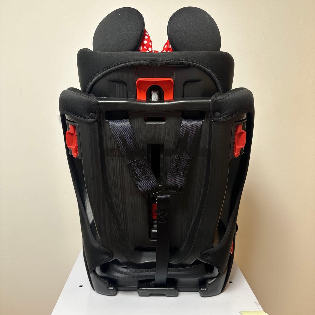 ミニーちゃんのチャイルドシート