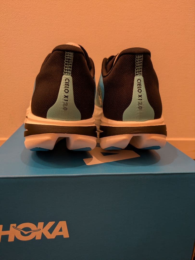 ひ*ん様 【美品】HOKA CIELO X1 2.0 ホカ シエロ 28.0cm