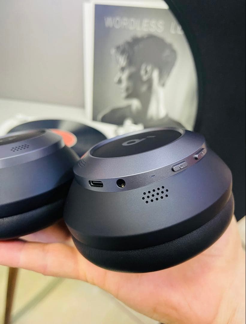 【新品未開封】Anker Soundcore Space One Pro