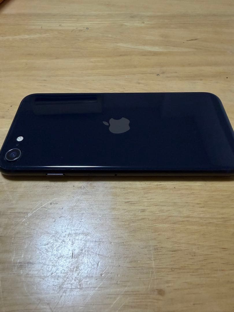 Apple iPhone SE (第3世代) ミッドナイト 本体　SIMフリー