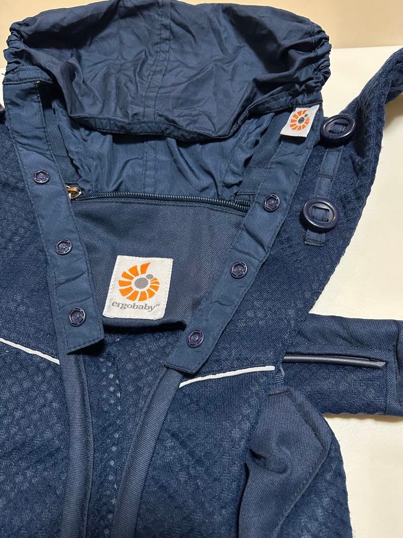 Ergobaby オムニブリーズ　ミッドナイトブルー