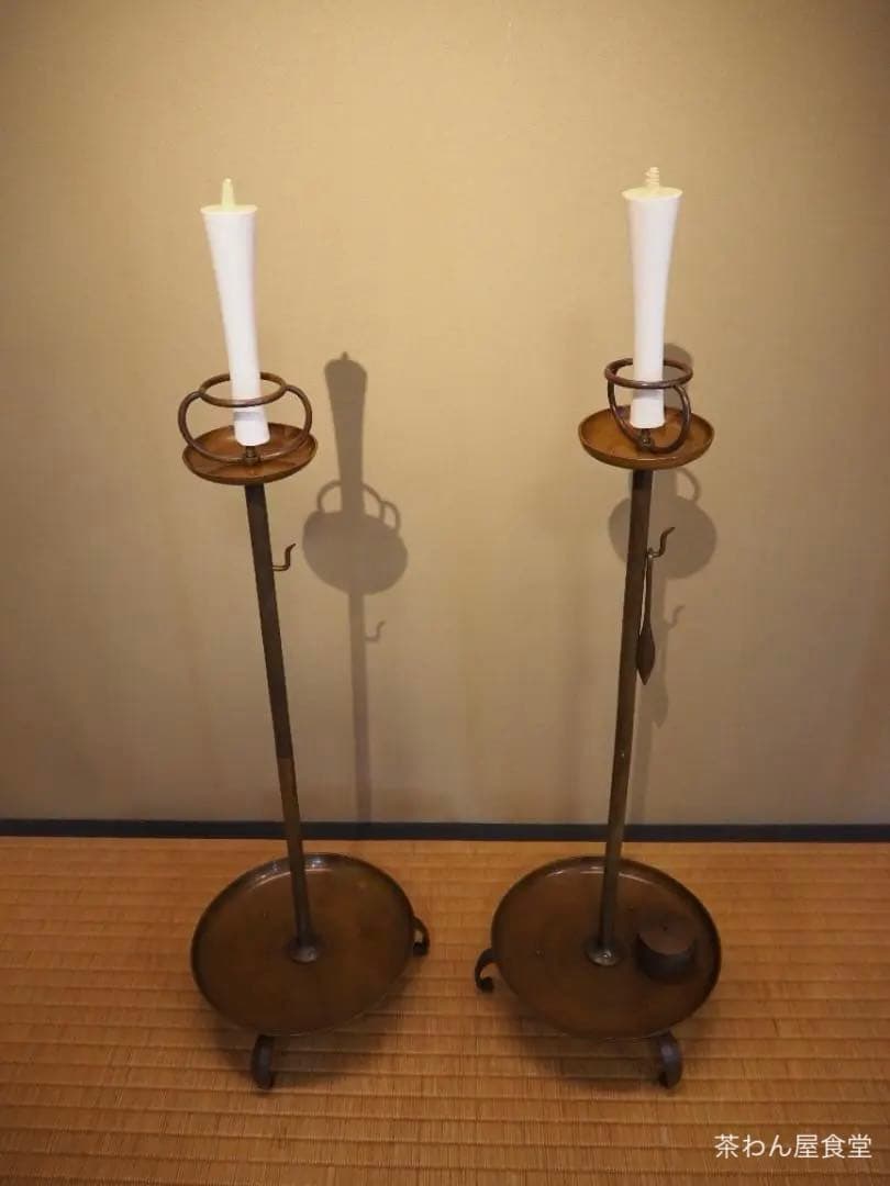 金屋五良三郎造『燭台一対』（共箱）＊おまけ付き…和蝋燭２本(未使用)