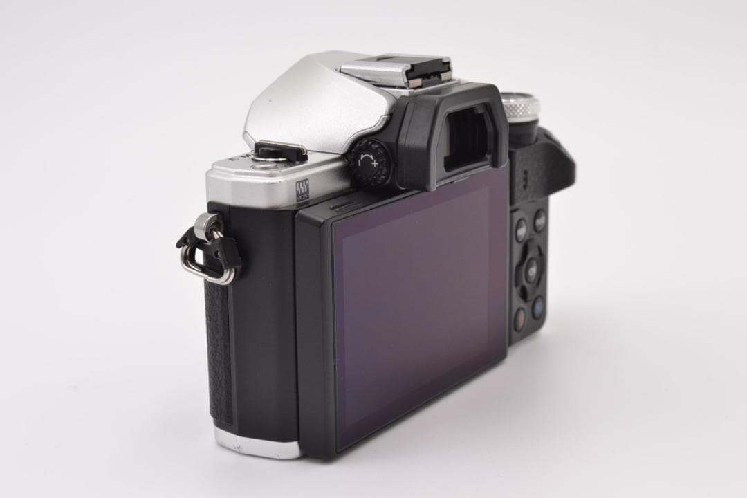 ■ 美品 ■ オリンパス　OM-D E-M10 Mark Ⅱ ボディ