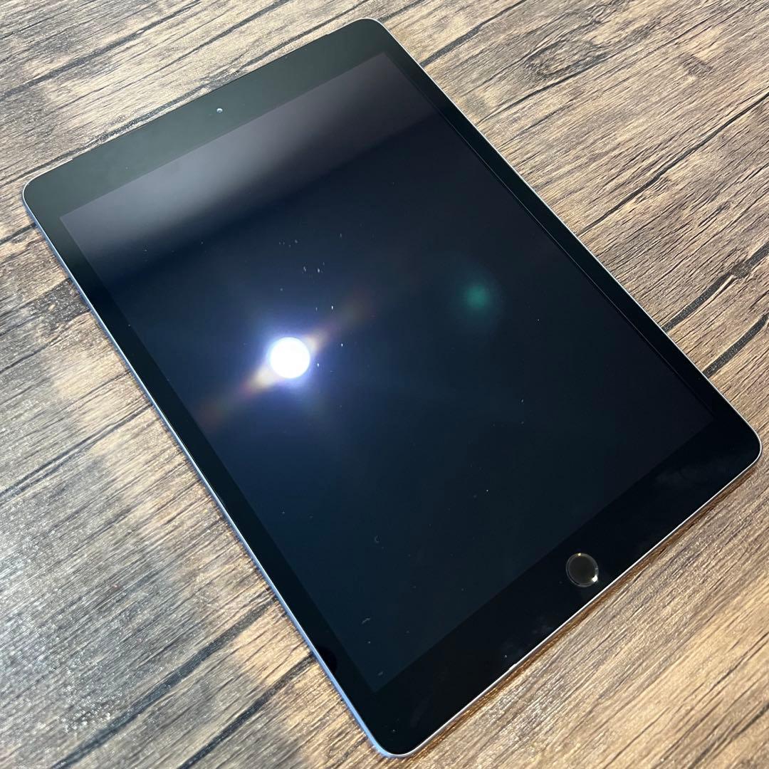 iPad 第7世代　32GB