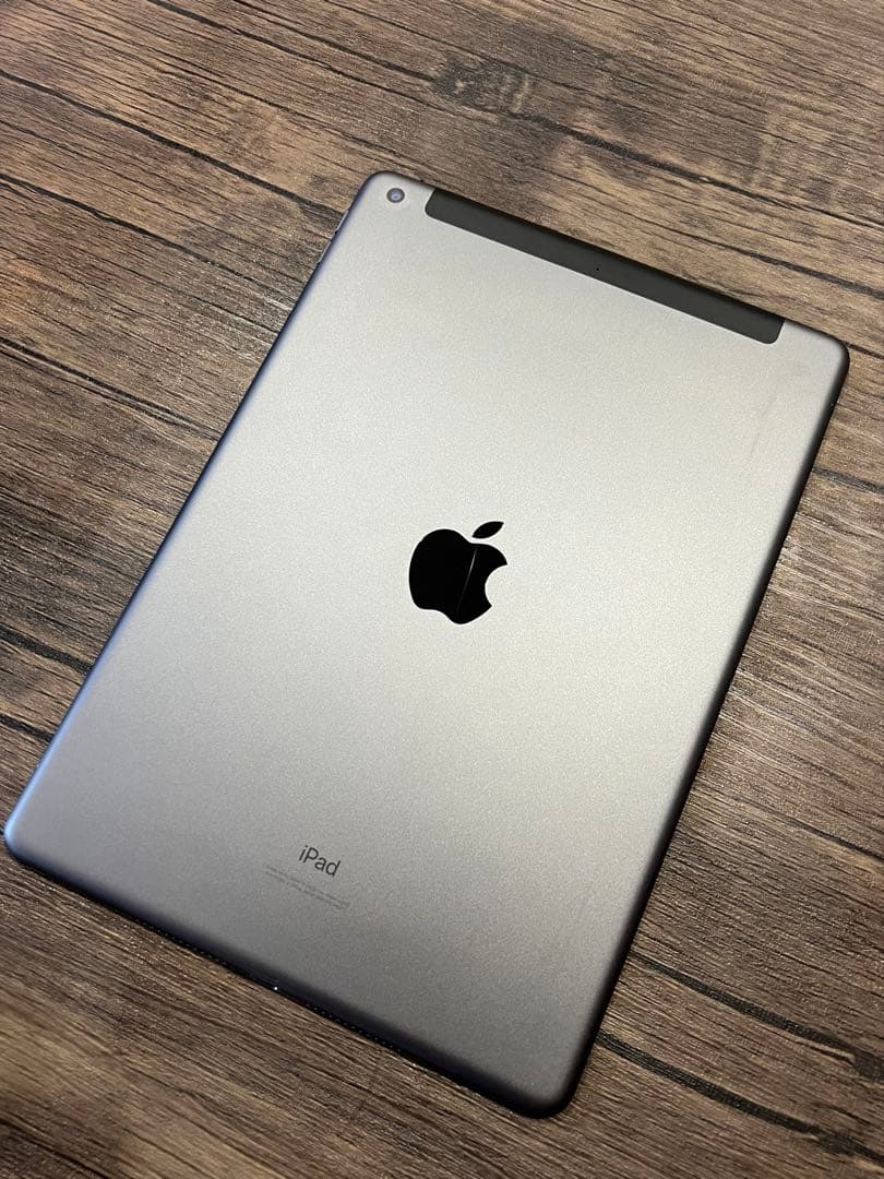 iPad 第7世代　32GB