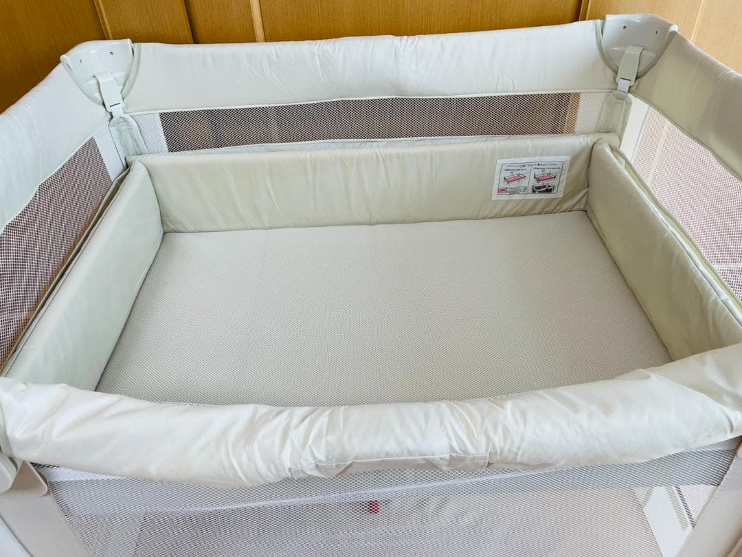 【付属品完備・匿名配送】Aprica アップリカ ココネルエアー ベビーベッド