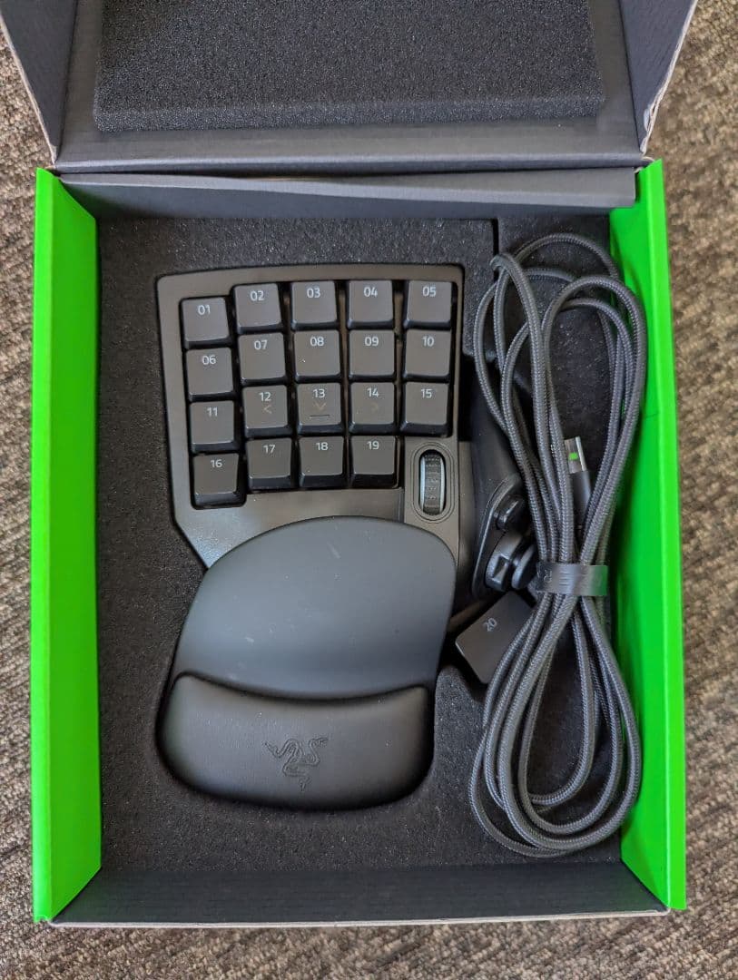 Razer TARTARUS PRO ゲーミングキーパッド