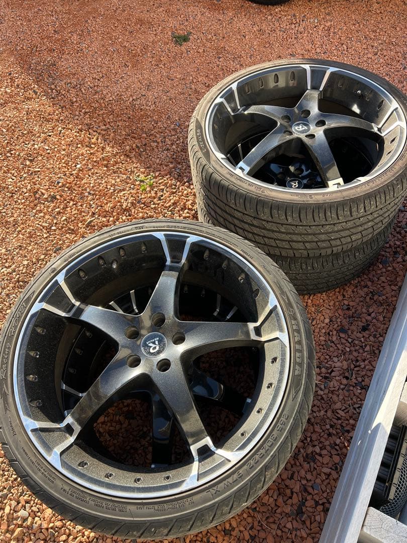 T*ル様 22インチ ホイールセット タイヤ付き