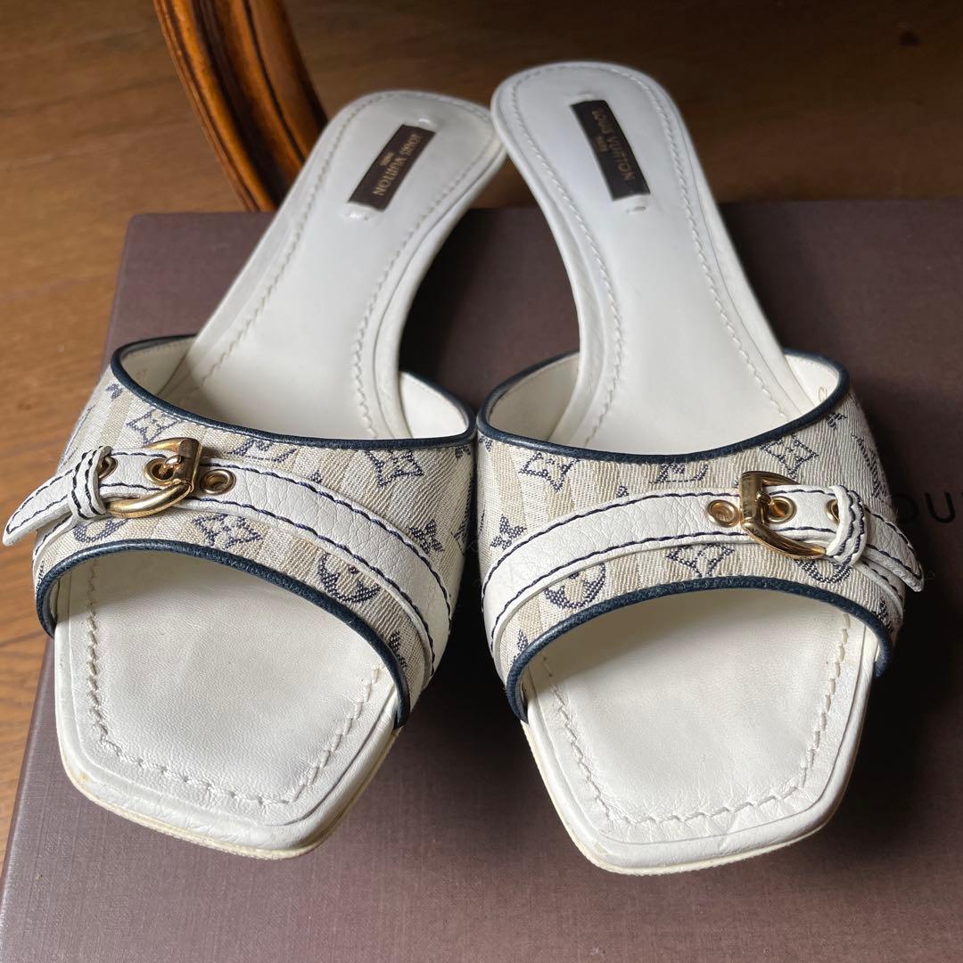 LOUIS VUITTON ホワイト ミュール　⭐︎箱、保存袋、取説あり⭐︎