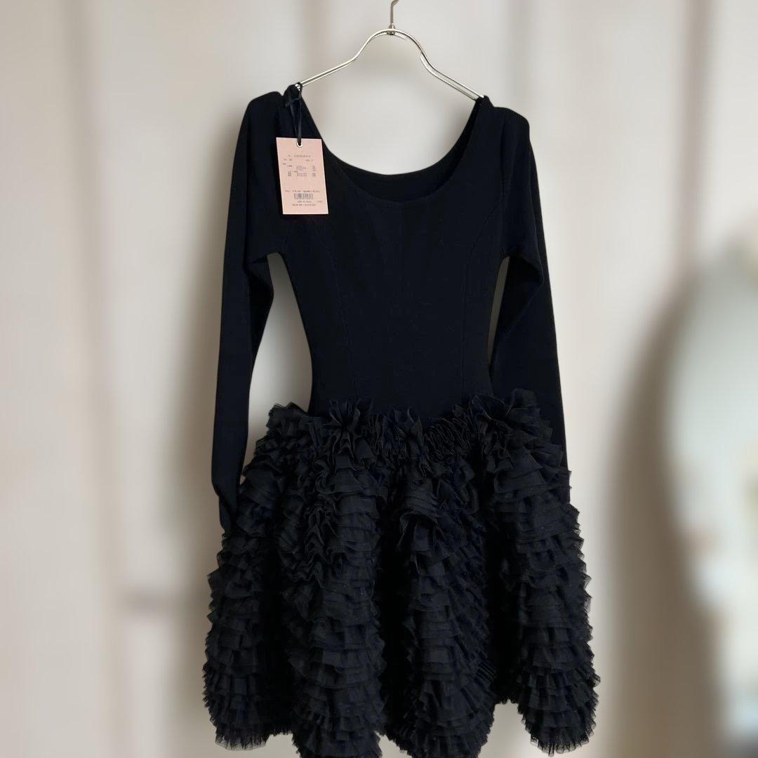 eimy istore ボリュームチュールワンピース