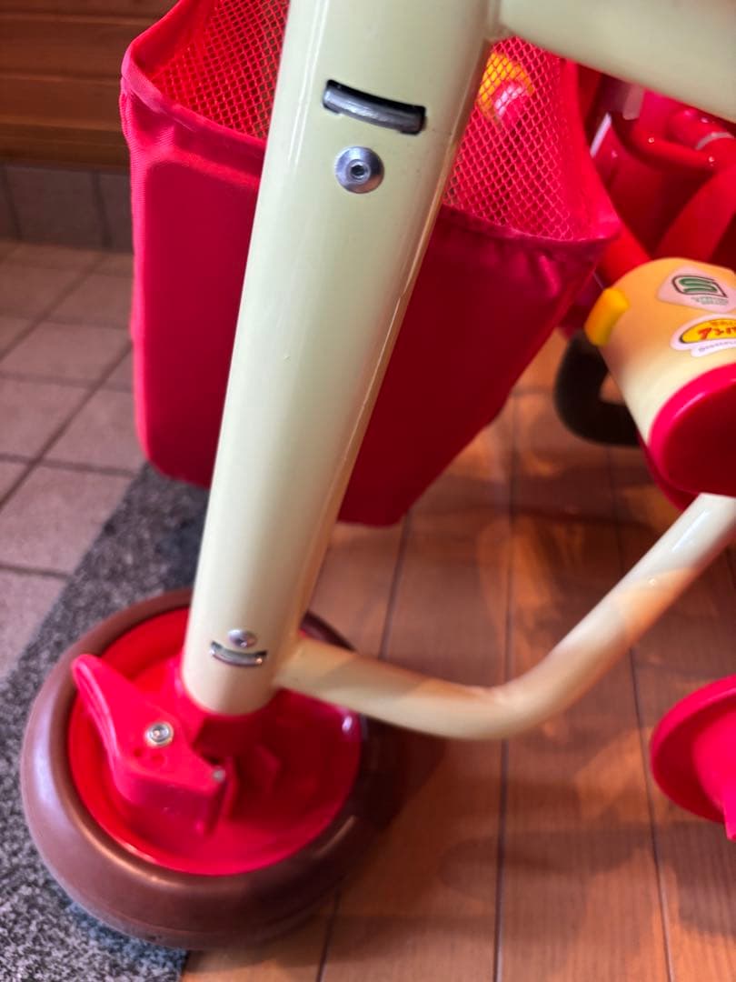 【超美品】アンパンマン デラックス2 三輪車