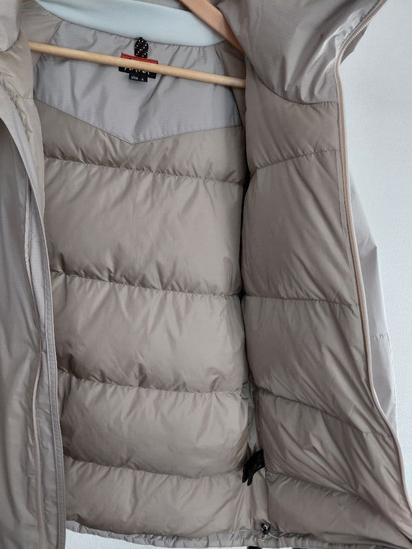 NANGA オーロラダウンジャケット　ベージュ