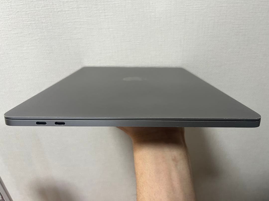 スマホ・タブレット・パソコン macbook pro 2017