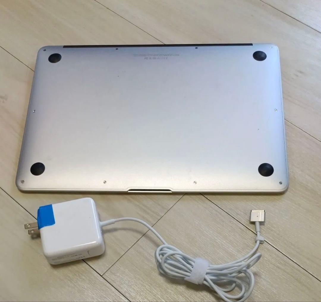 MacBook本体 Macbook Air 2017 core i5 RAM8GB SSD256GB