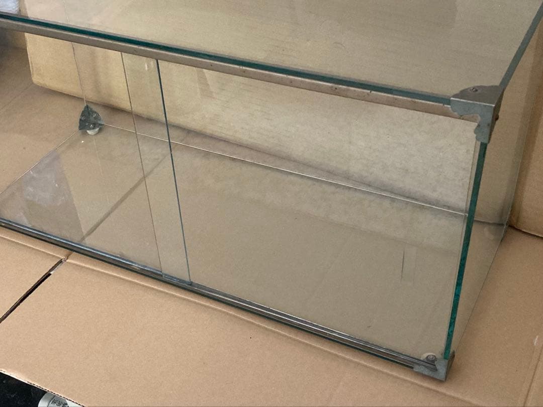 ガラスショーケース 陳列棚　ディスプレイ　店舗什器　昭和レトロ　全面ガラス