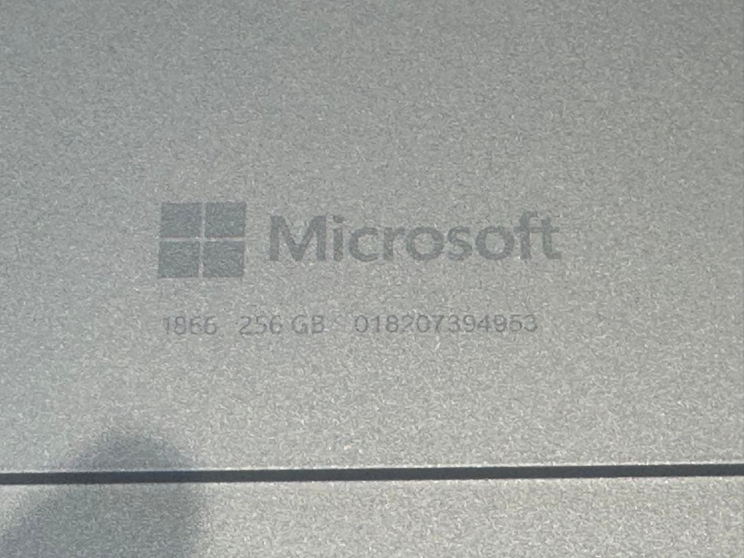 Microsoft Surface Pro 7 256GB 本体