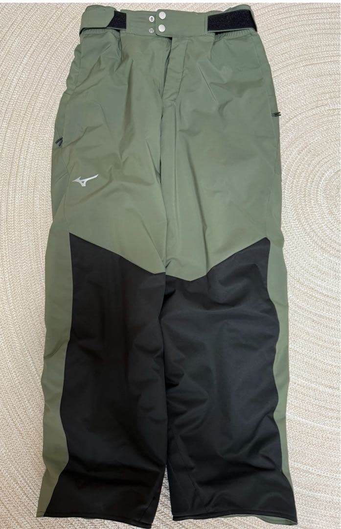 2024-2025ミズノスキーウェア　美品