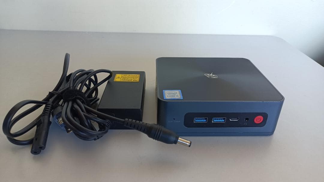 ミニPC 第八世代i5 SSD256G メモリ8G office 無線Wi-Fi