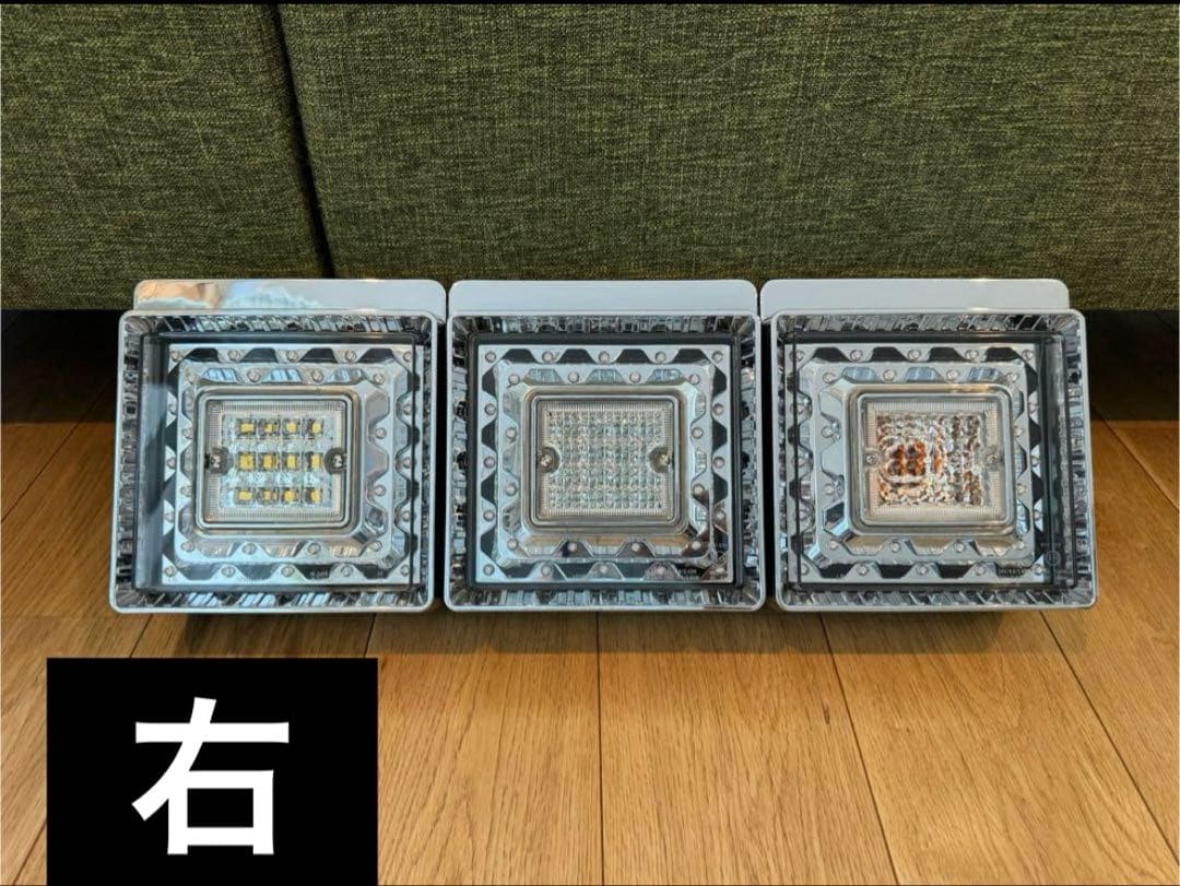 JB LED３連角テール　左右
