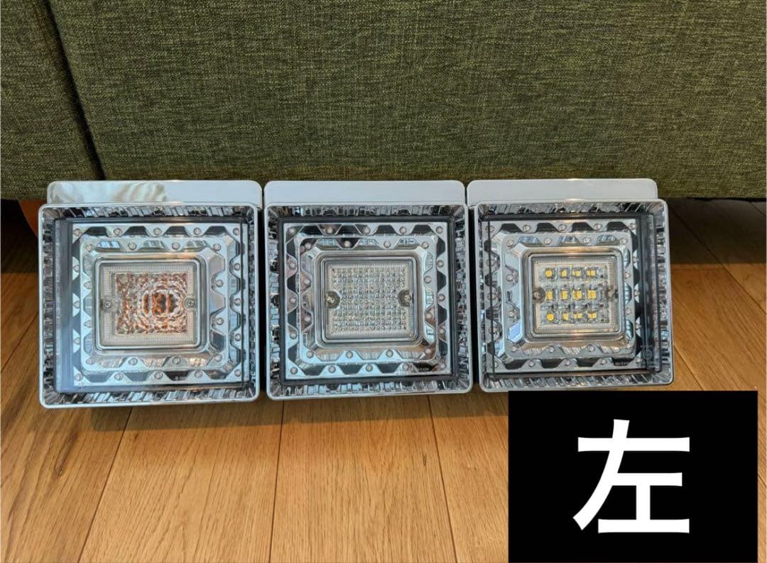 JB LED３連角テール　左右