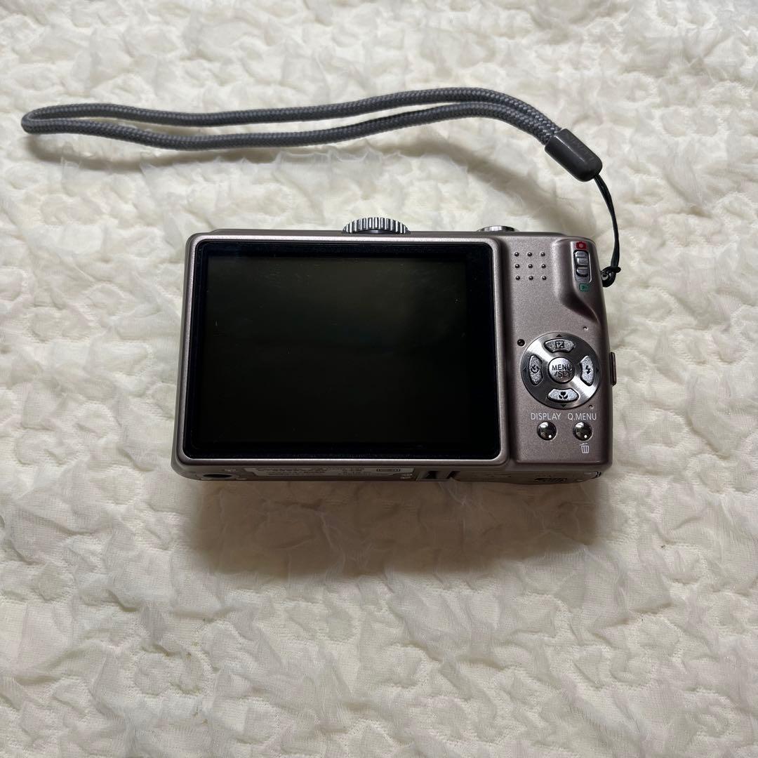 【美品】Panasonic LUMIX DMC-TZ5 デジカメ レトロ