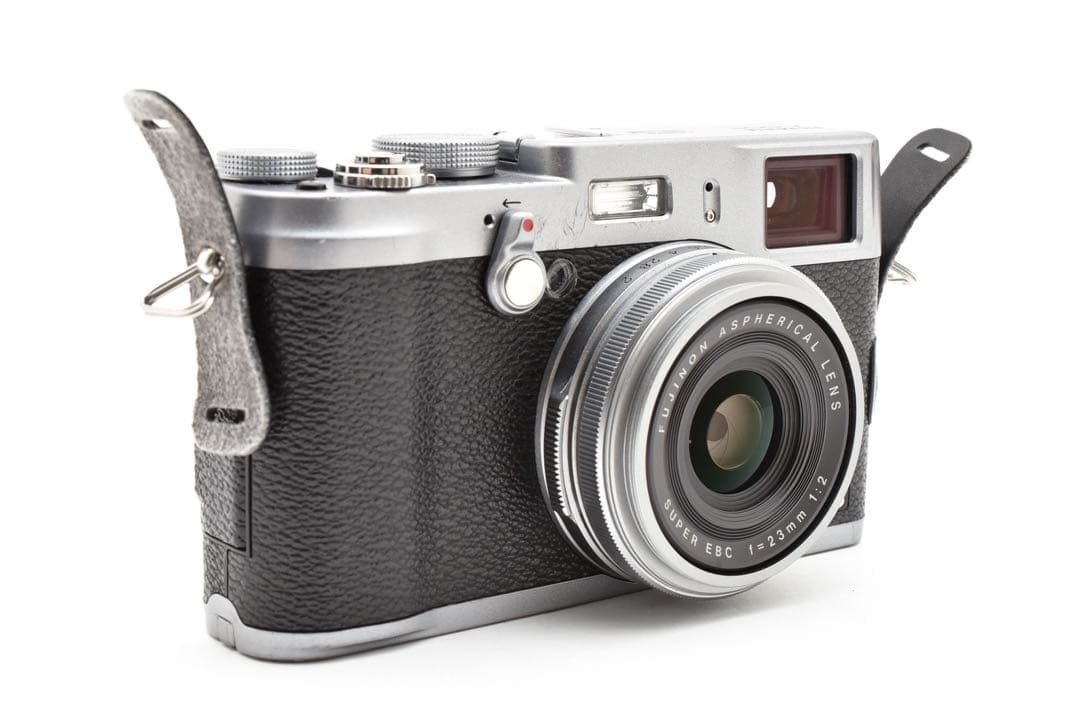 【美品】フジフィルム FUJIFILM X100S シルバー コンパクトカメラ