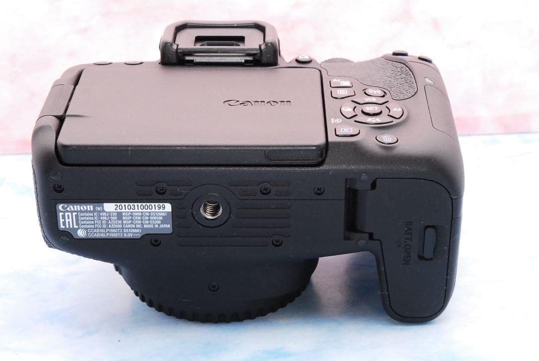 Canon Kiss X9i☆一眼レフカメラ☆Wレンズ☆スマホ転送☆バッグ付