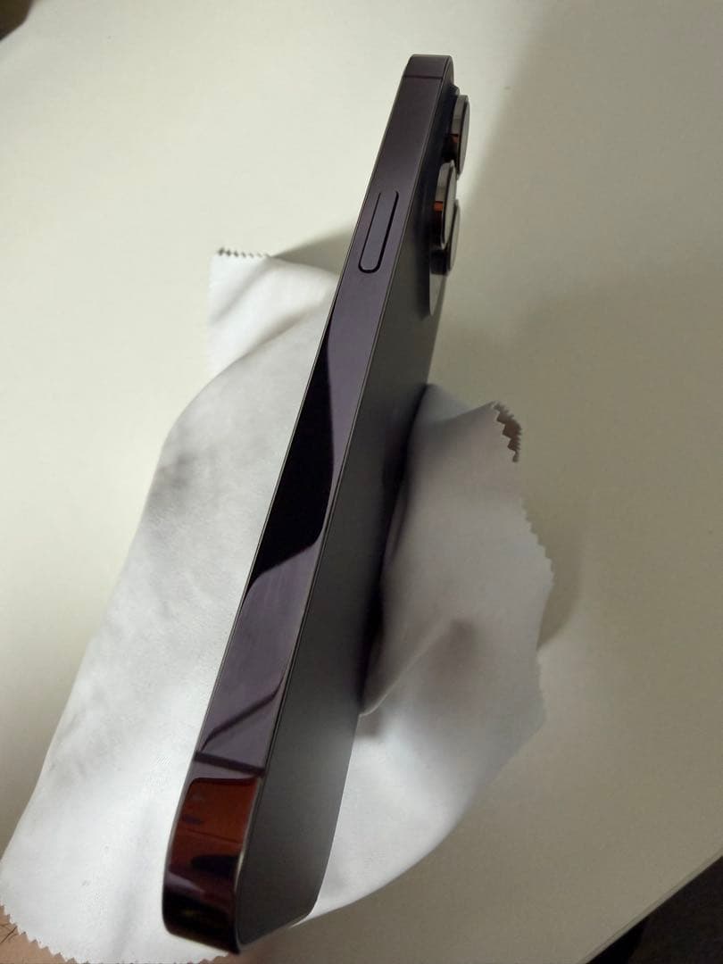 iPhone 14 Pro ディープパープル 本体 256GB シリコンケース付