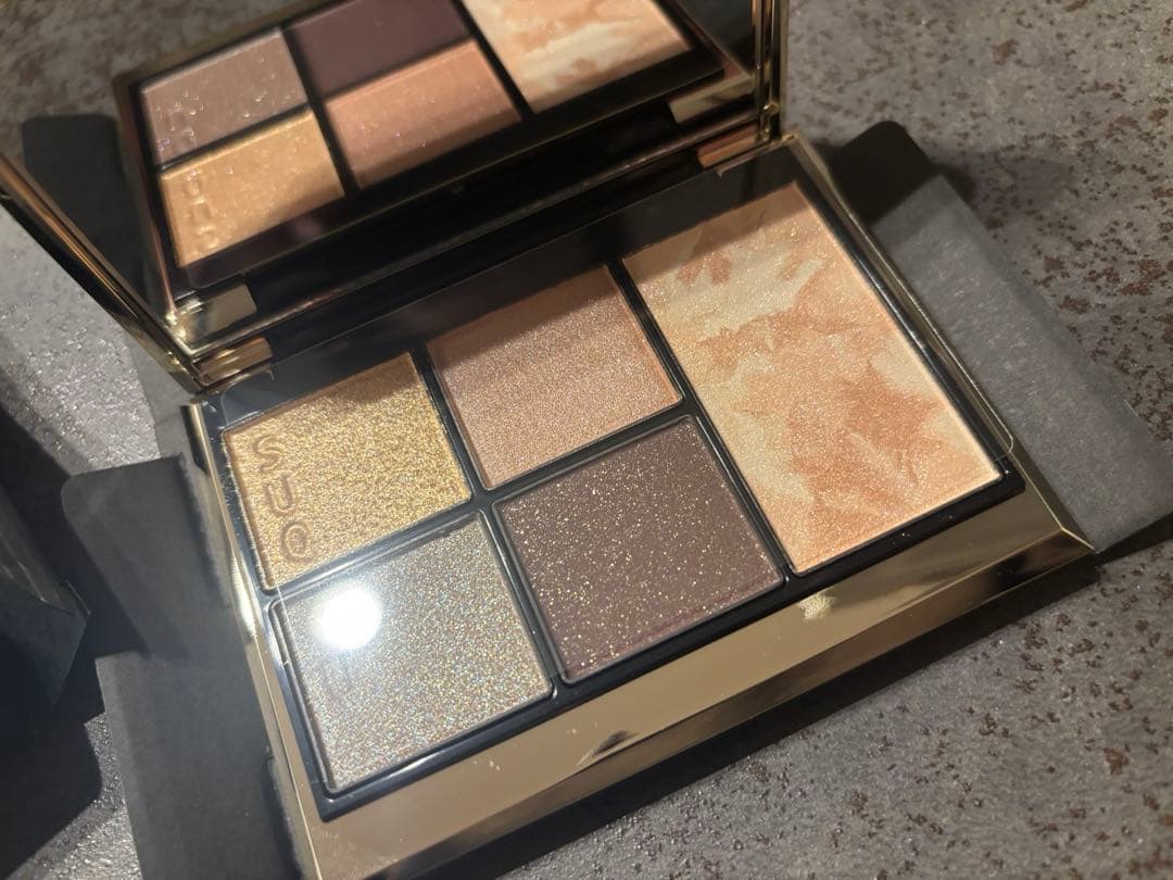 SUQQU アイ＆フェイスコンパクト101冬響 TOUKYOU 新品未使用