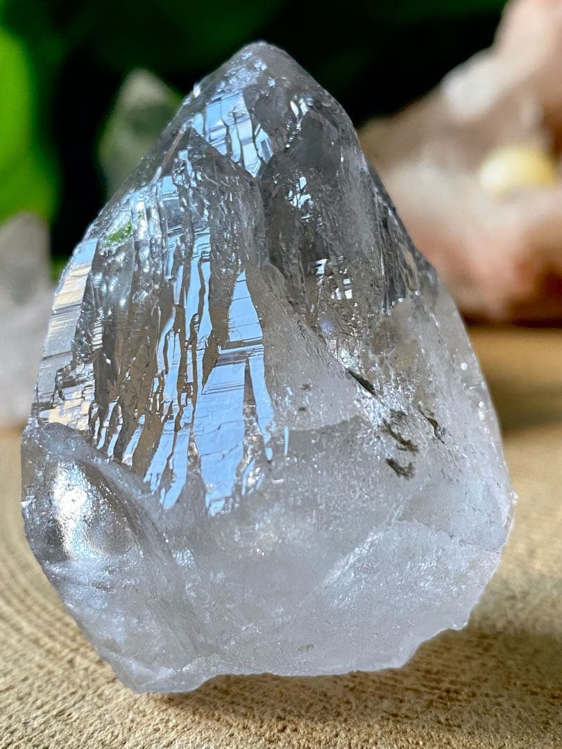 ガネーシュヒマール産　ヒマラヤ水晶　トライゴーニック　レコードキーパー　天然石