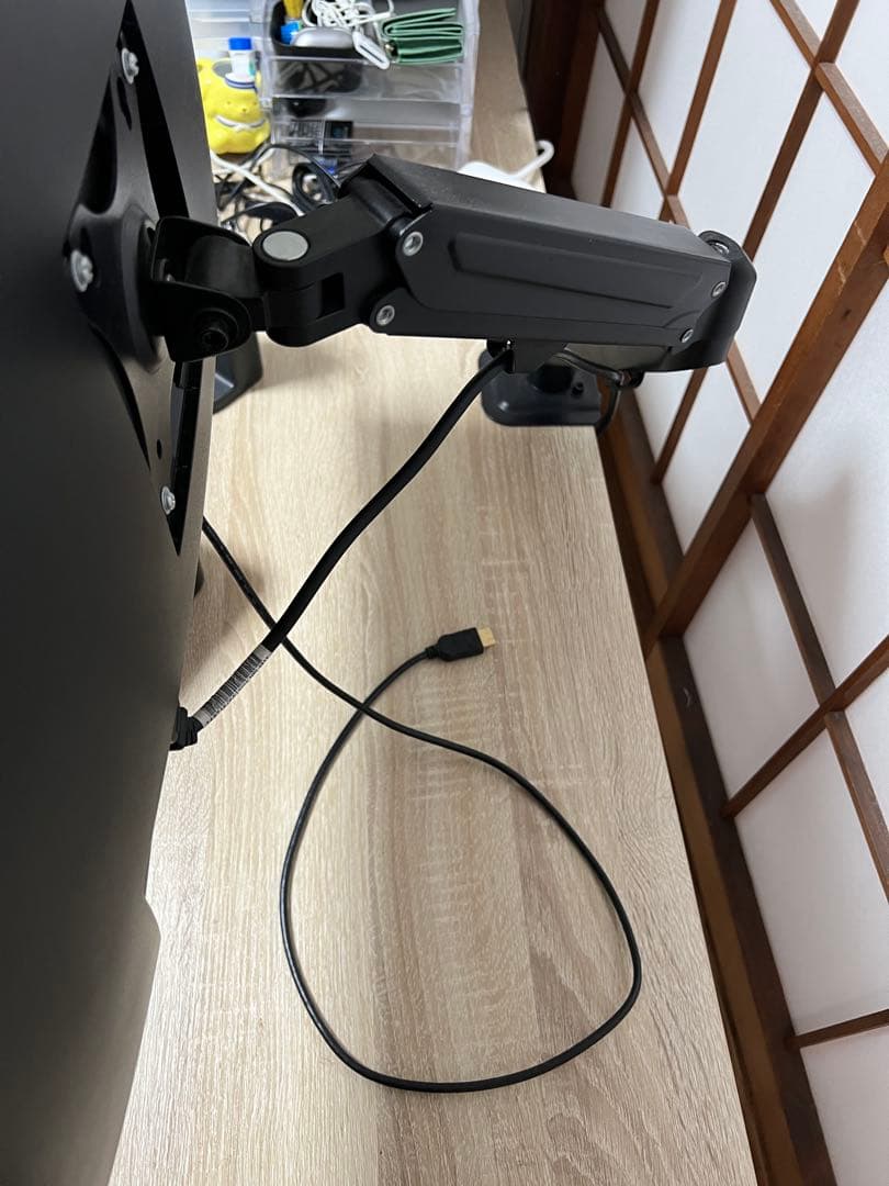 hp 大画面モニター HDMI VESA対応 デスクアーム・キーボード付き