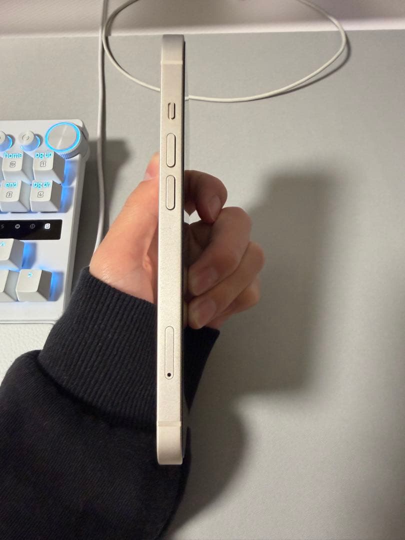 Apple iPhone 13 ホワイト 128G