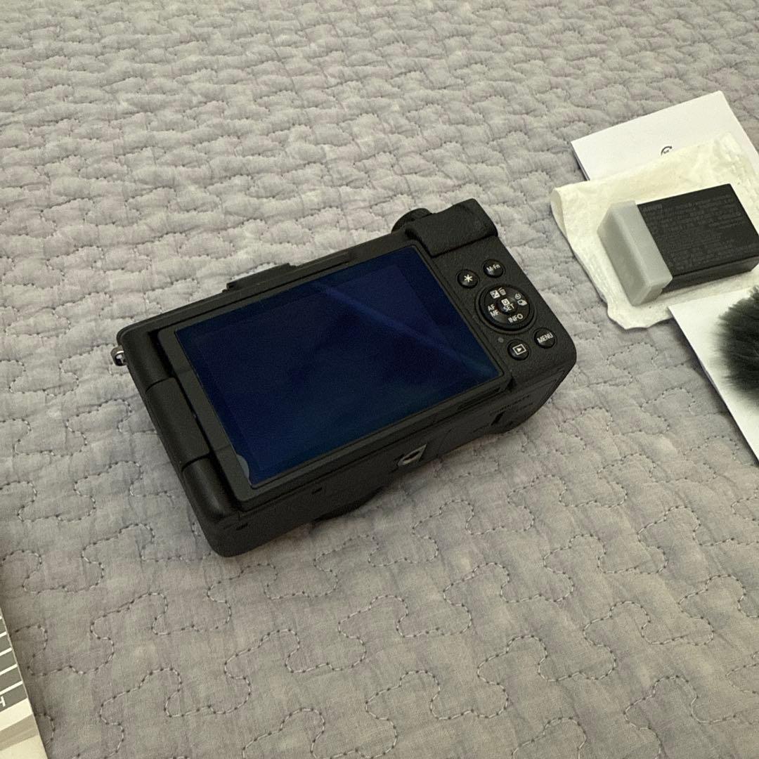 【新品同様】Canon PowerShot V1 キャノンパワーショット