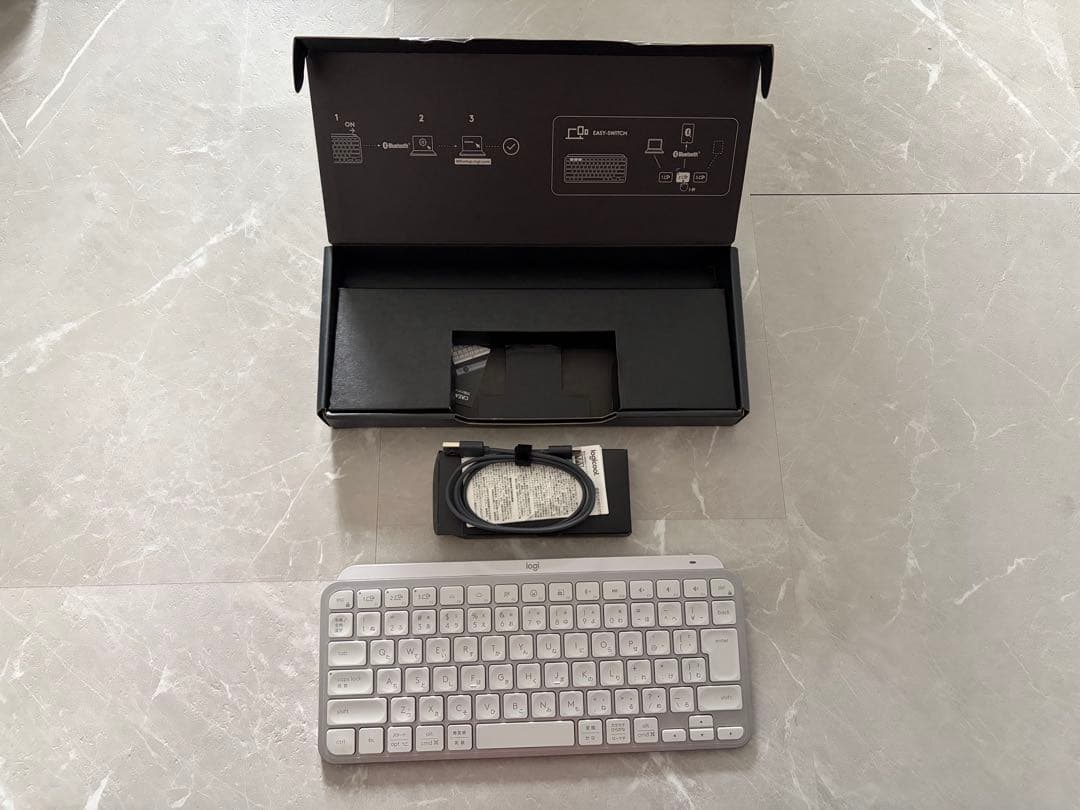 logicool MX KEYS MINI ペイルグレー