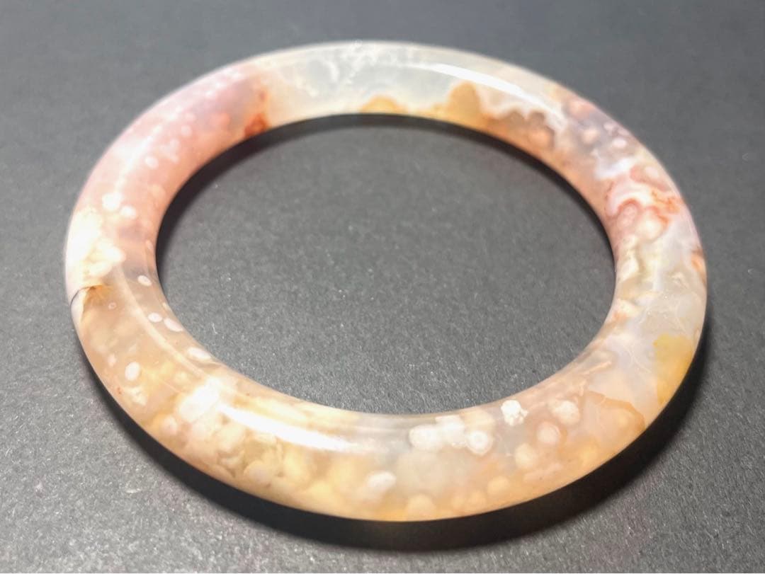 天然　桜メノウバングル　59mm
