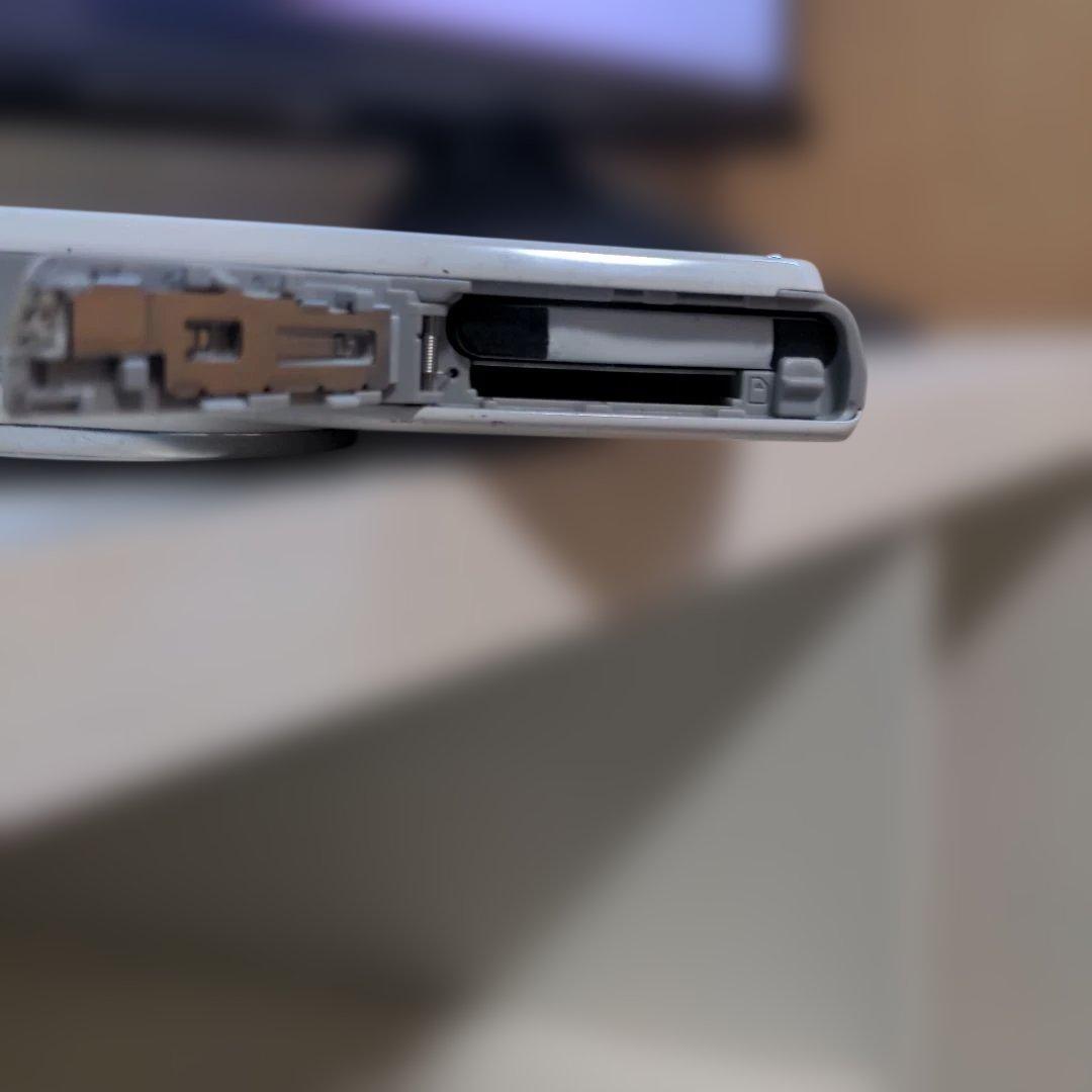 CASIO　EXILIM EX-ZS26 デジカメ