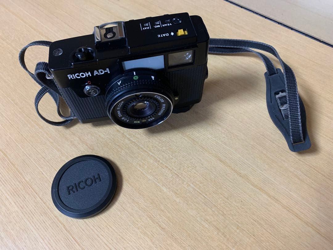 リコー　AD-1 フィルムカメラ　中古