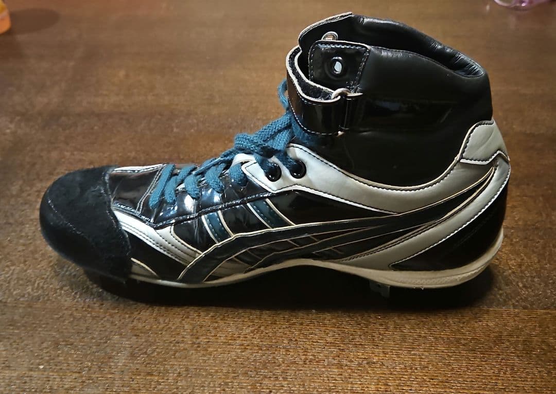 アシックス 野球　スパイク ハイカット 28㎝