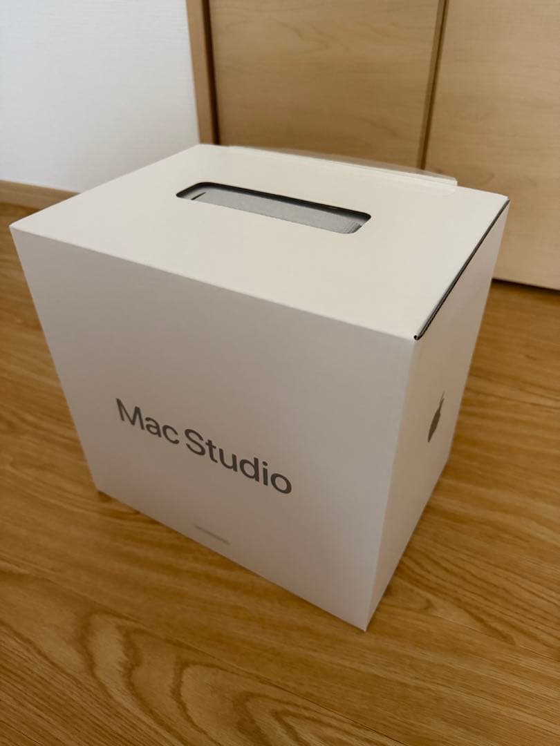 Macデスクトップ Mac Studio (2022) M1 Max 64GB / 512GB