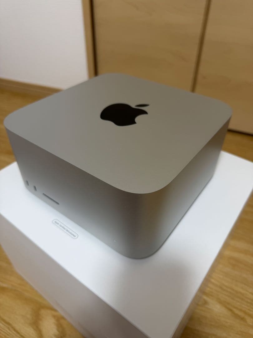 Macデスクトップ Mac Studio (2022) M1 Max 64GB / 512GB