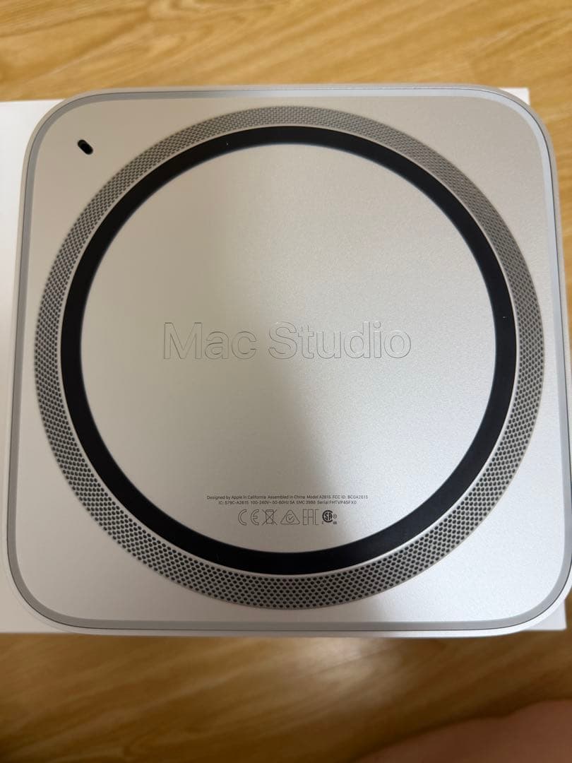 Macデスクトップ Mac Studio (2022) M1 Max 64GB / 512GB