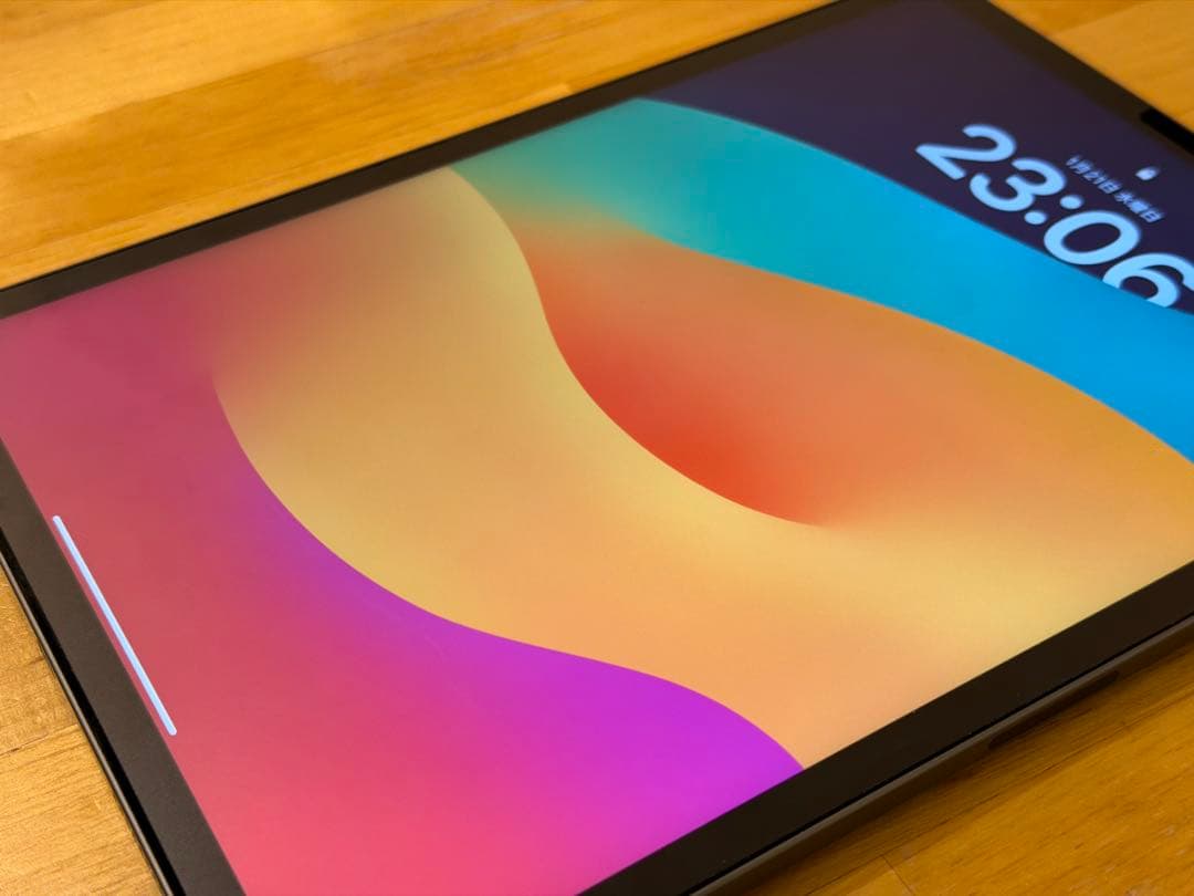 Apple iPad Pro 11インチ (第3世代) スペースグレー