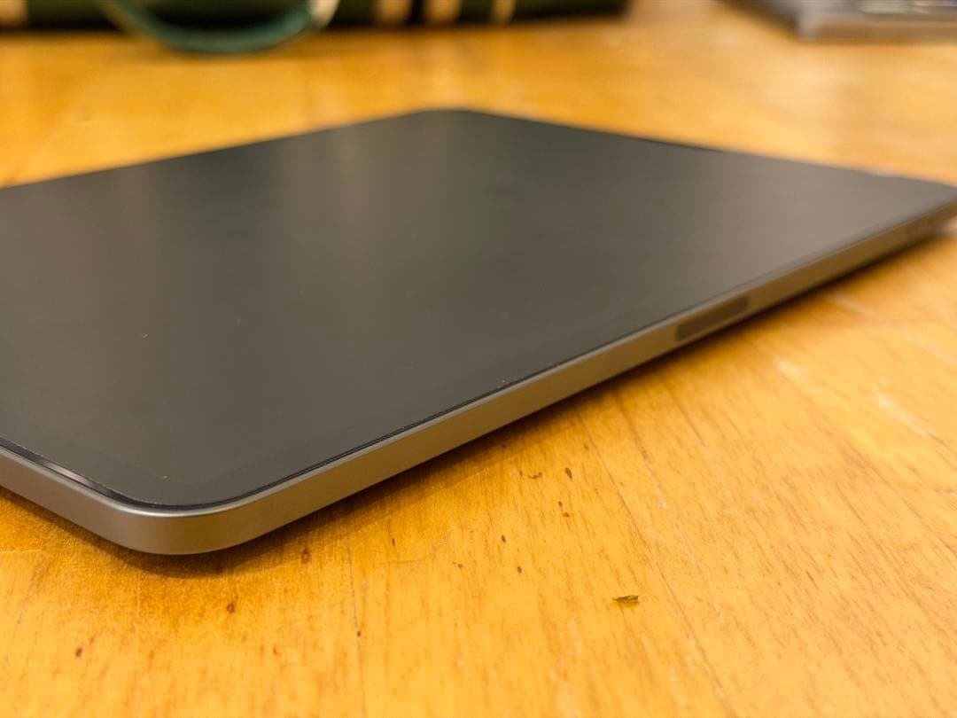 Apple iPad Pro 11インチ (第3世代) スペースグレー