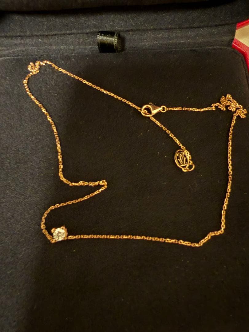 【値引】カルティエ ダムール ネックレス ダイヤ付750正規品証明書箱付2026