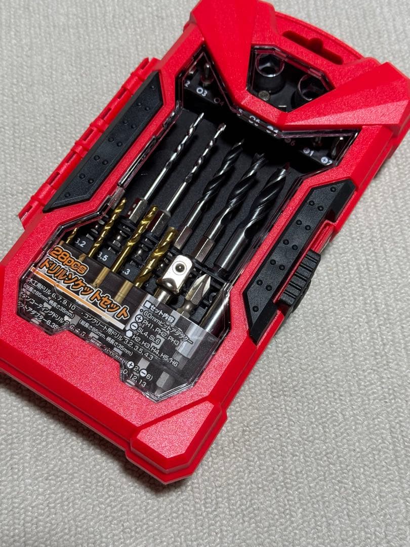 超お買い得マキタ電動ドリルスペシャルセットWhite Edition早い者勝ち