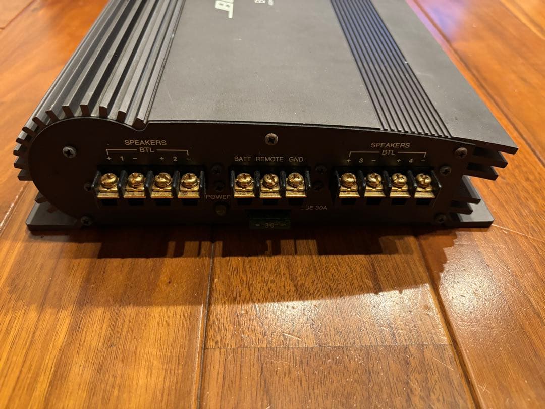 名機　BOSE B-4160 ステレオパワーアンプ