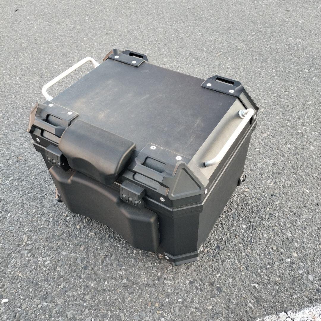 ハイパーモタード939　ドゥカティ　純正　リアキャリア